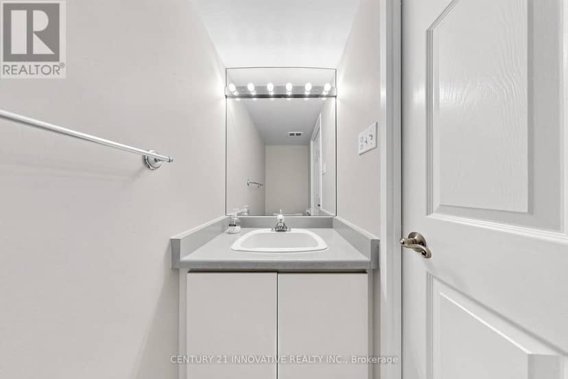 912 - 12 Laurelcrest Street — photo 31 of 40