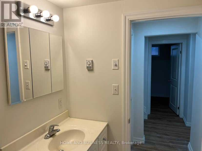 1,2,3 - 38 River Drive — photo 17 of 32
