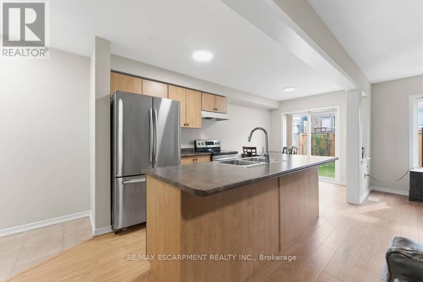 173 Whitwell Way — photo 4 of 13