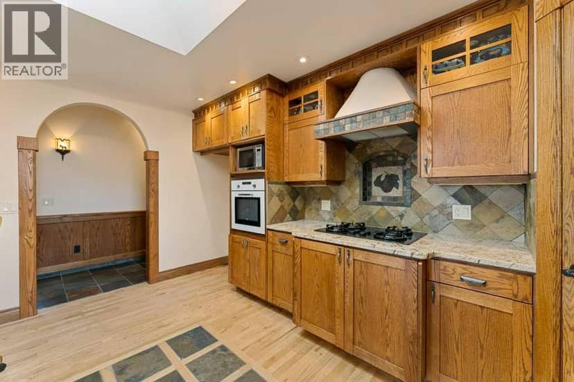 764 East Chestermere Drive — photo 16 of 40