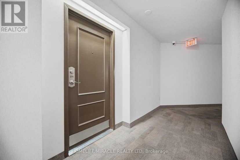 206 - 1 Rowntree Road — photo 9 of 40