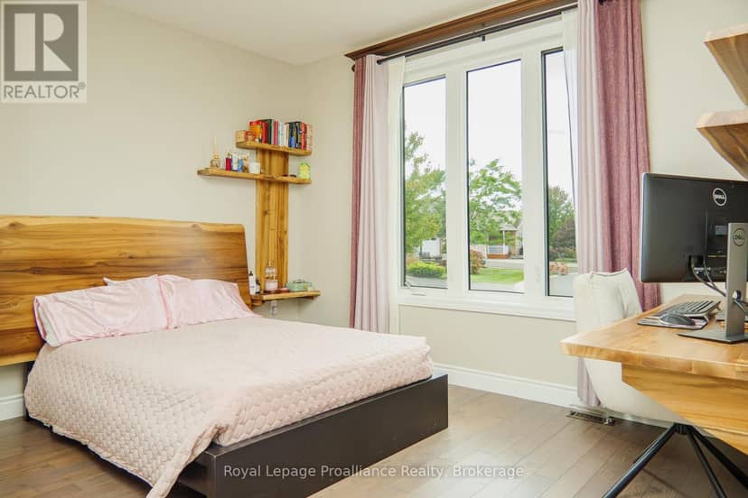 60 Shewman Road — photo 10 of 40
