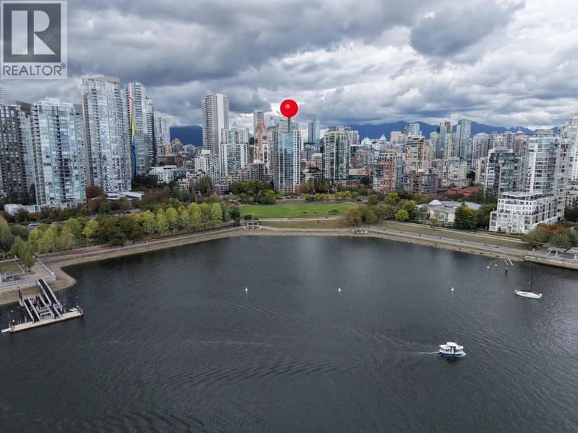 802 388 DRAKE STREET, Vancouver, photo 2