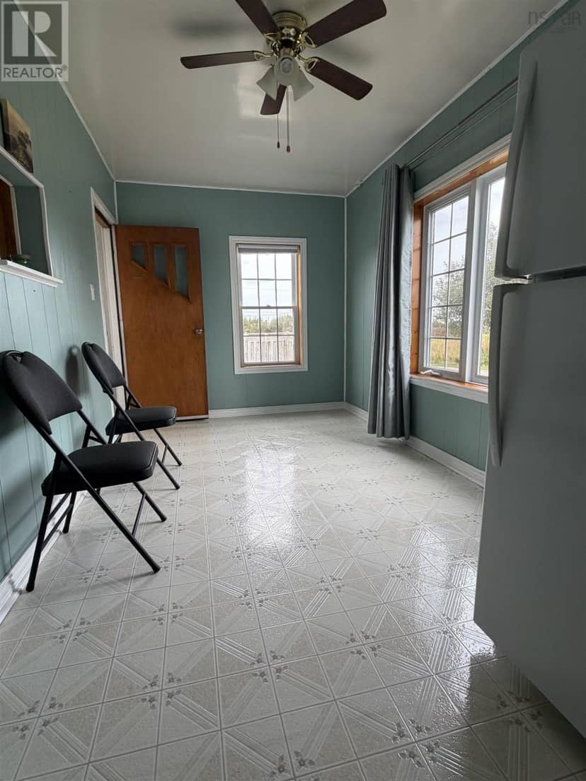 137 South Street — photo 10 of 27