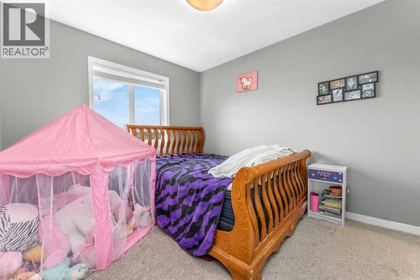 22 Hawthorn Place — photo 19 of 35