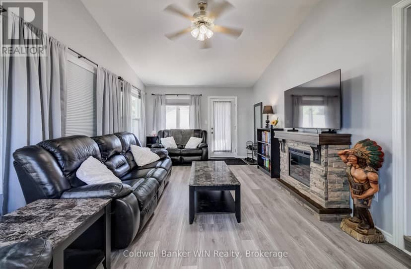 314 Wellington Street E, Wellington North, photo 8