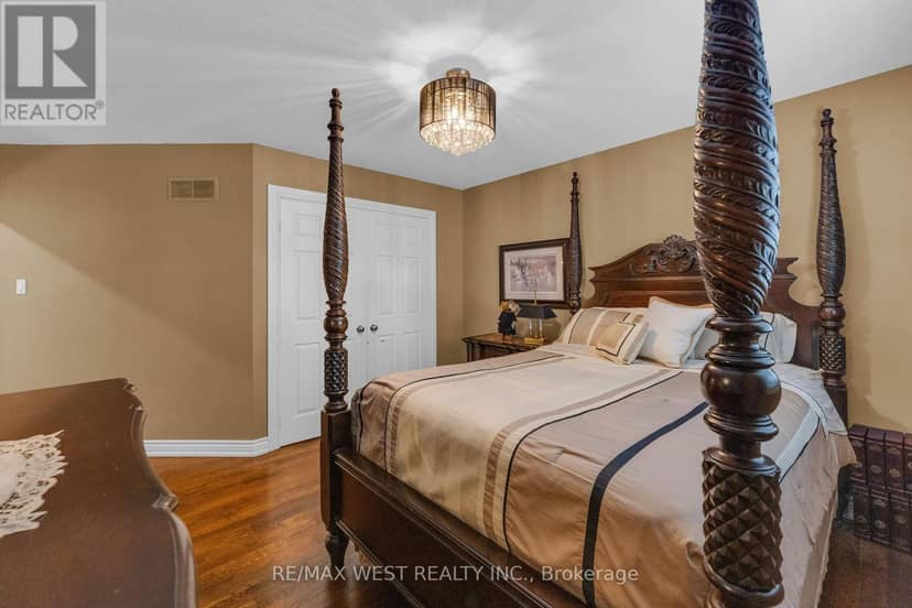 93 Fern Valley Crescent — photo 36 of 40