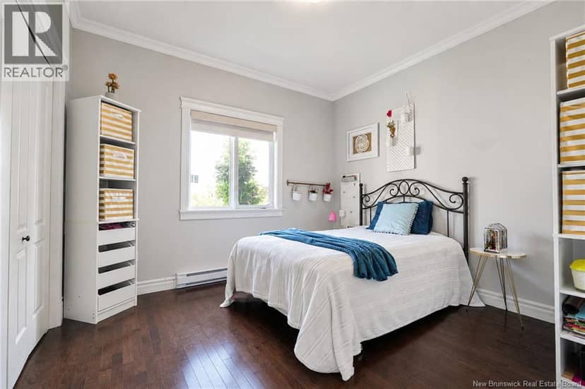36 RUE JEAN-CHARLES Street — photo 12 of 24