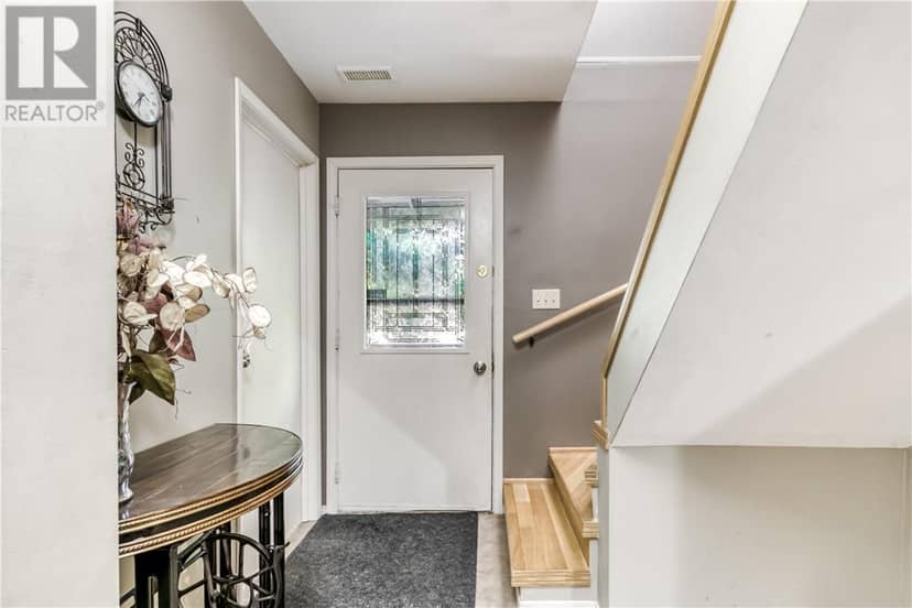 1400 Magnolia Boulevard — photo 20 of 40