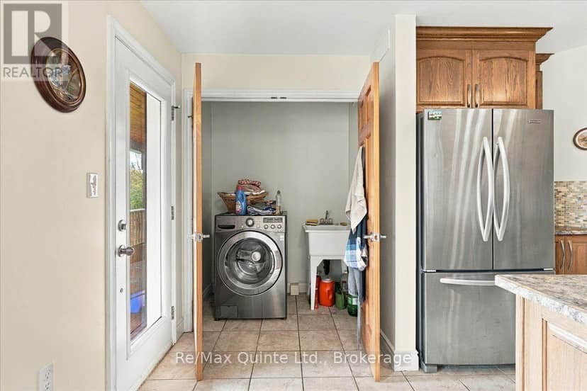 195 Prest Road — photo 15 of 40
