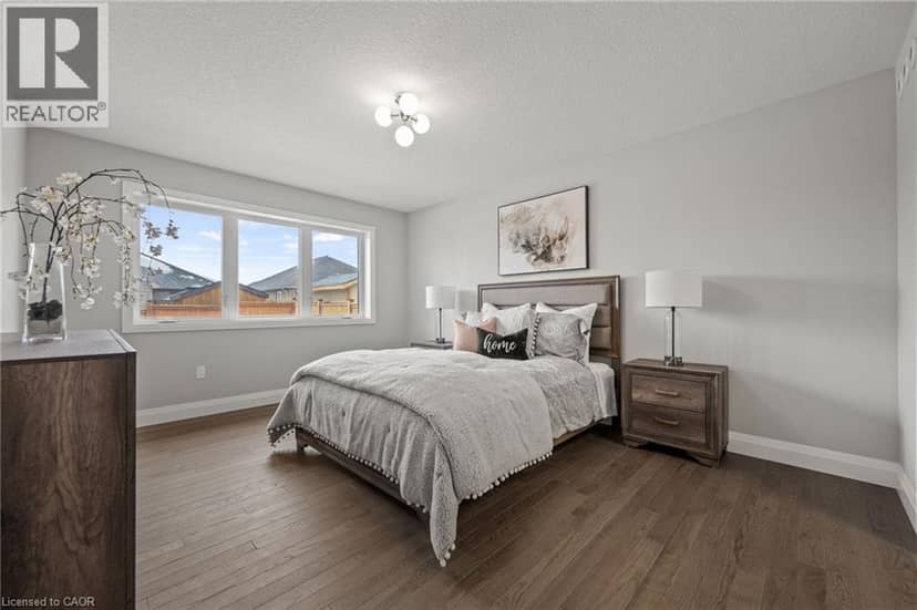 186 BRIDGE Crescent — photo 6 of 18