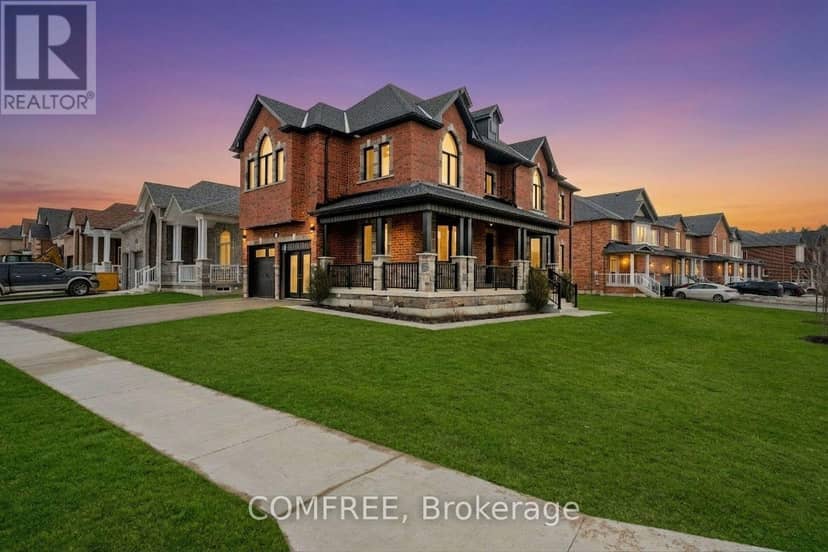 51 Wood Crescent — photo 1 of 25