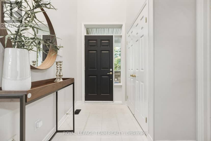 19 Creeks End Lane, Ottawa, photo 5