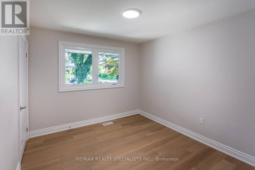22 Heathview Avenue — photo 14 of 40