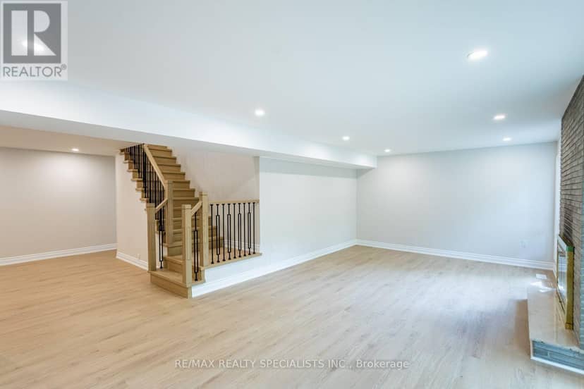 22 Heathview Avenue — photo 28 of 40