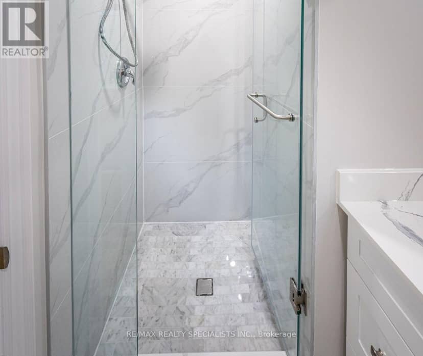 22 Heathview Avenue — photo 33 of 40