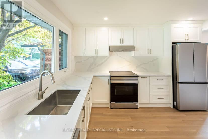 22 Heathview Avenue — photo 5 of 40