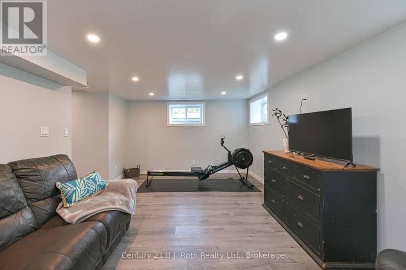 3332 Cleveland Avenue — photo 26 of 38