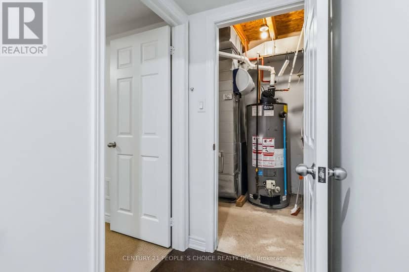 52 Aldersgate Drive — photo 36 of 40