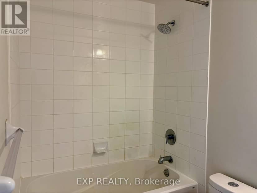 2304 - 385 Prince Of Wales Drive — photo 17 of 36