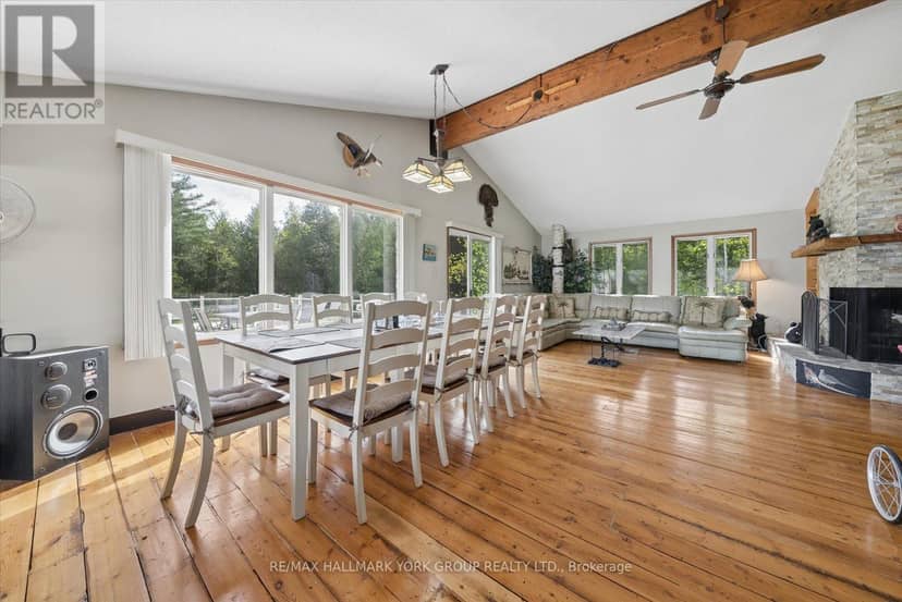 102 Albert Street — photo 16 of 40