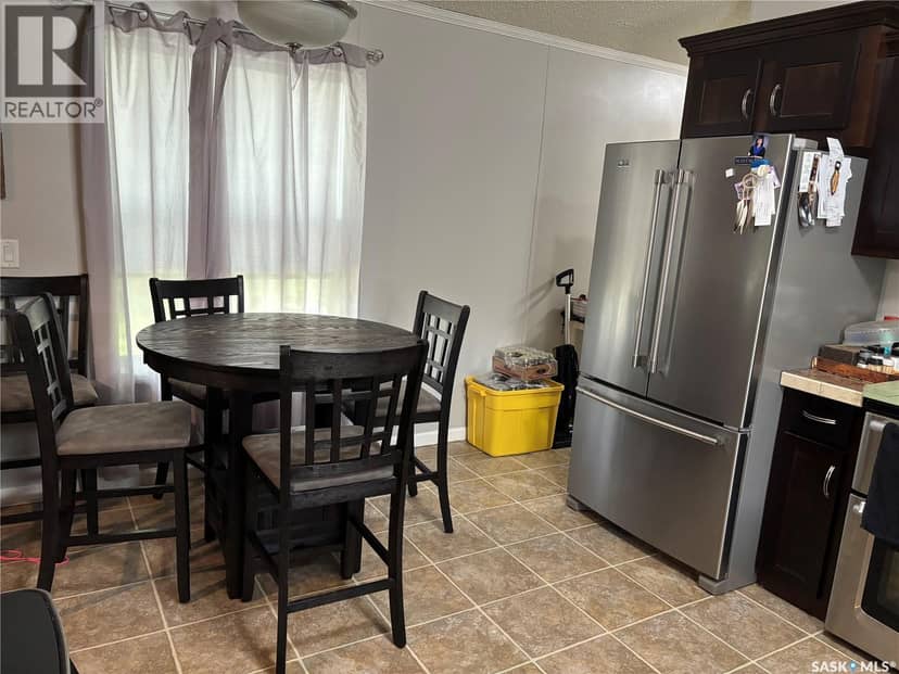 217 Charles STREET — photo 9 of 23