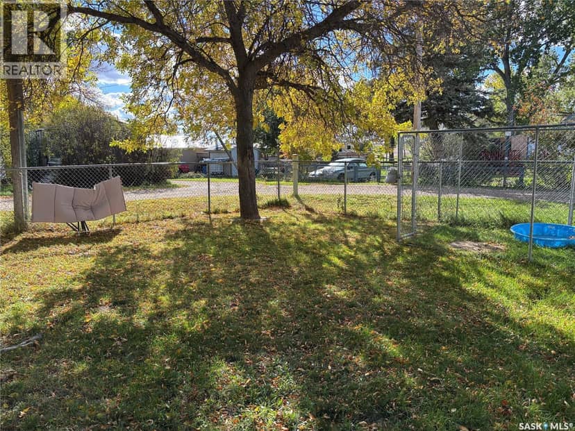 217 Charles STREET — photo 19 of 23