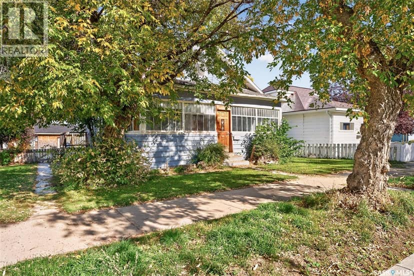 310 Coteau STREET W, Moose Jaw, photo 2