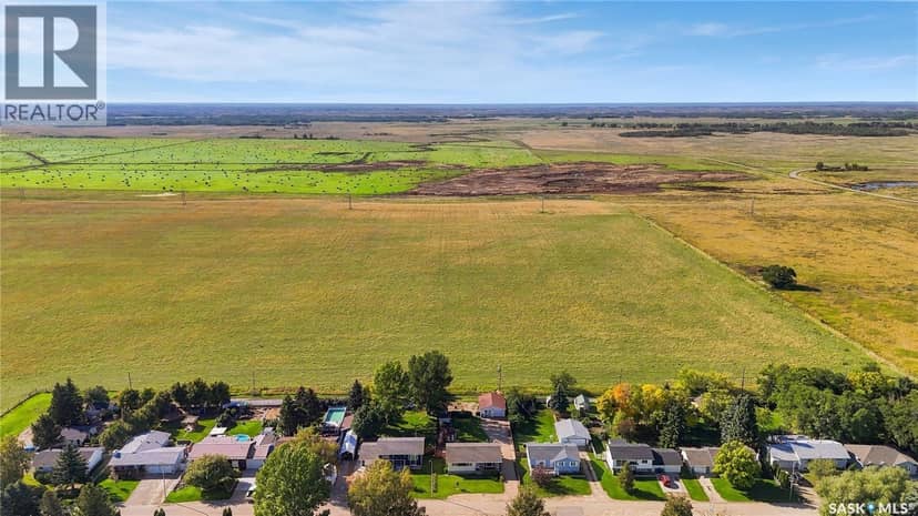 Dundurn Land Development, Dundurn