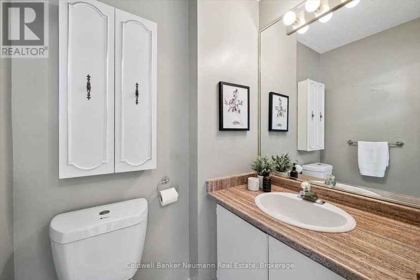 405 - 93 Westwood Road — photo 25 of 40