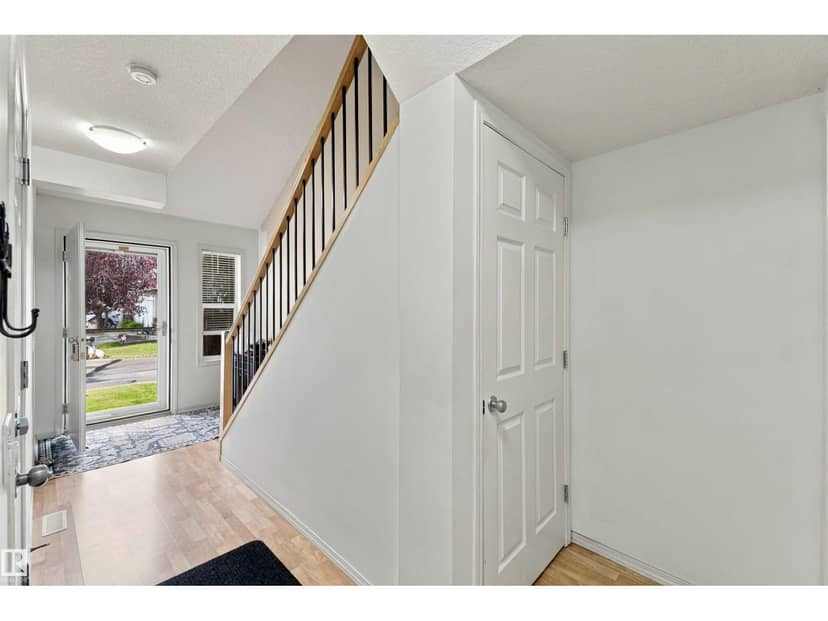 #119 150 Edwards Dr SW — photo 9 of 40