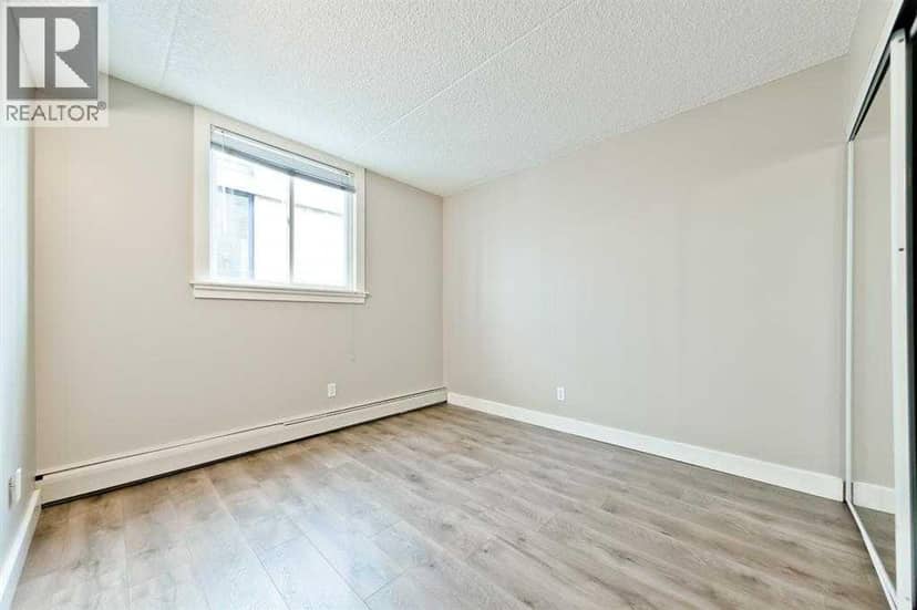 201, 315 9A Street NW — photo 15 of 28