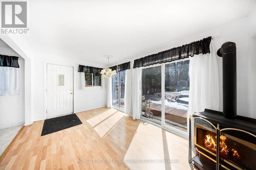 209 Cliff Road — photo 16 of 40