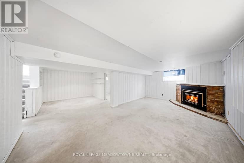 209 Cliff Road — photo 29 of 40