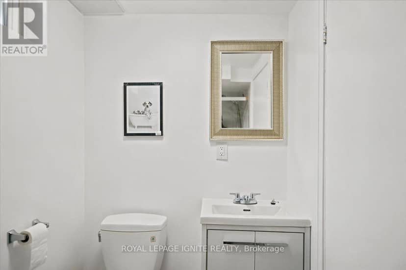 6 Upton Crescent — photo 23 of 40