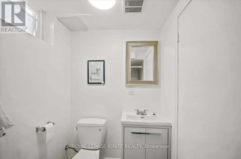 6 Upton Crescent — photo 33 of 40