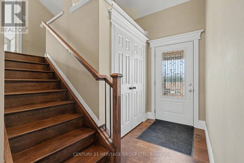390 Sydenham Road, Hamilton, photo 4