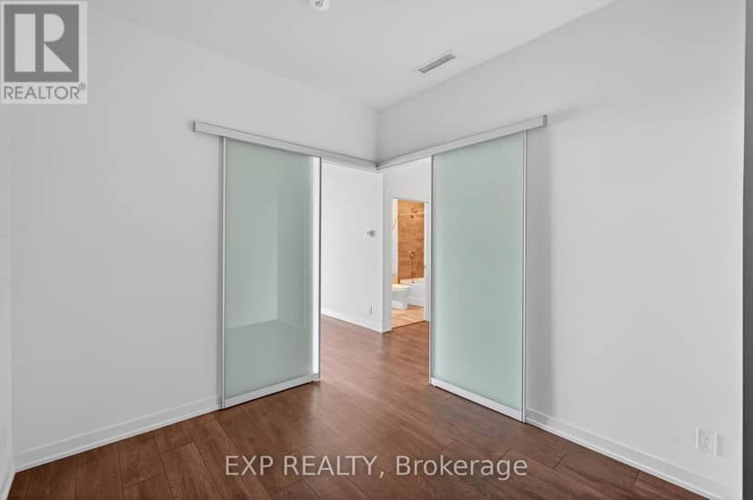 1101 - 39 Mary Street — photo 19 of 40