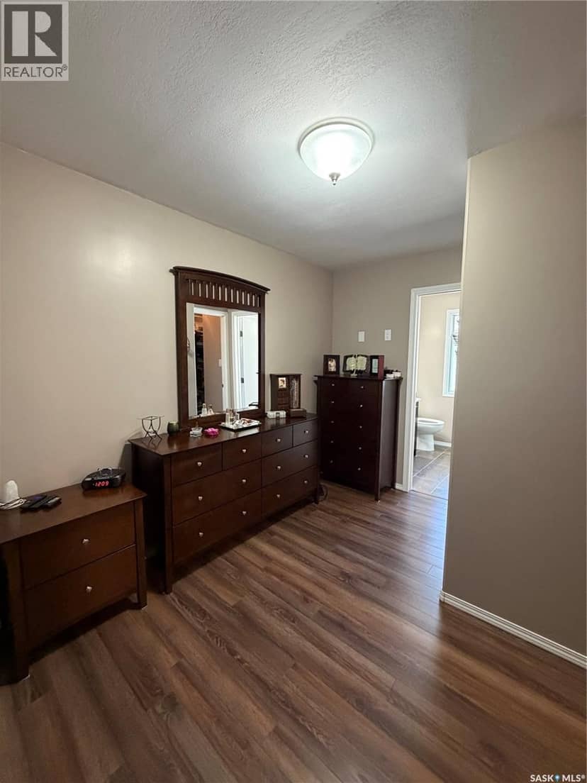 518 Hamjea STREET — photo 13 of 40
