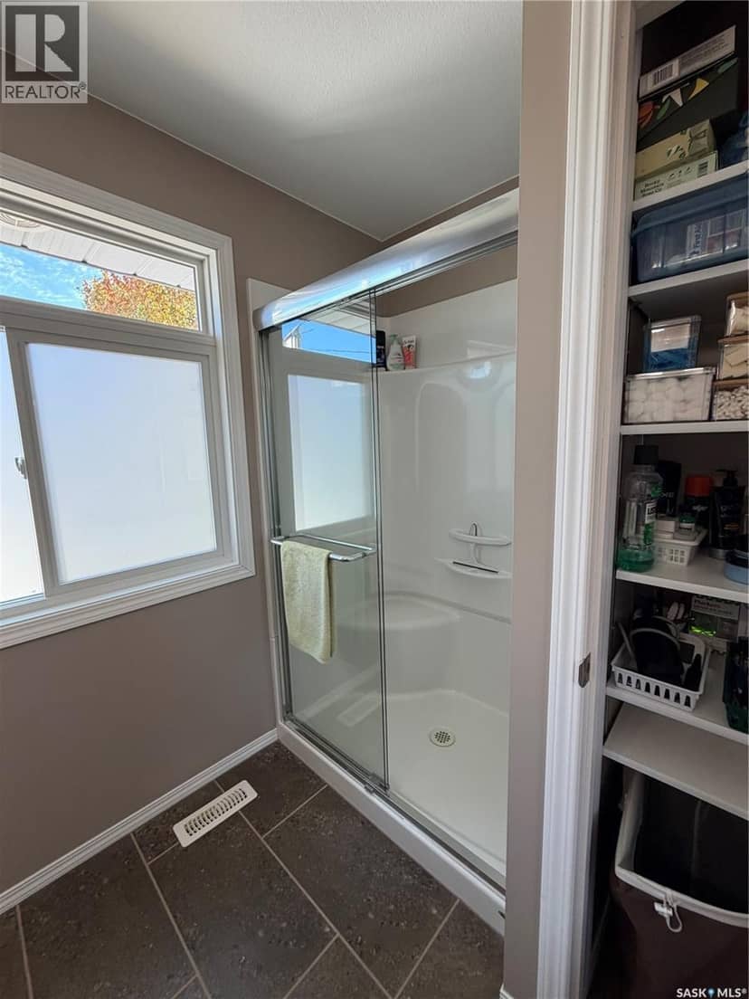 518 Hamjea STREET — photo 15 of 40
