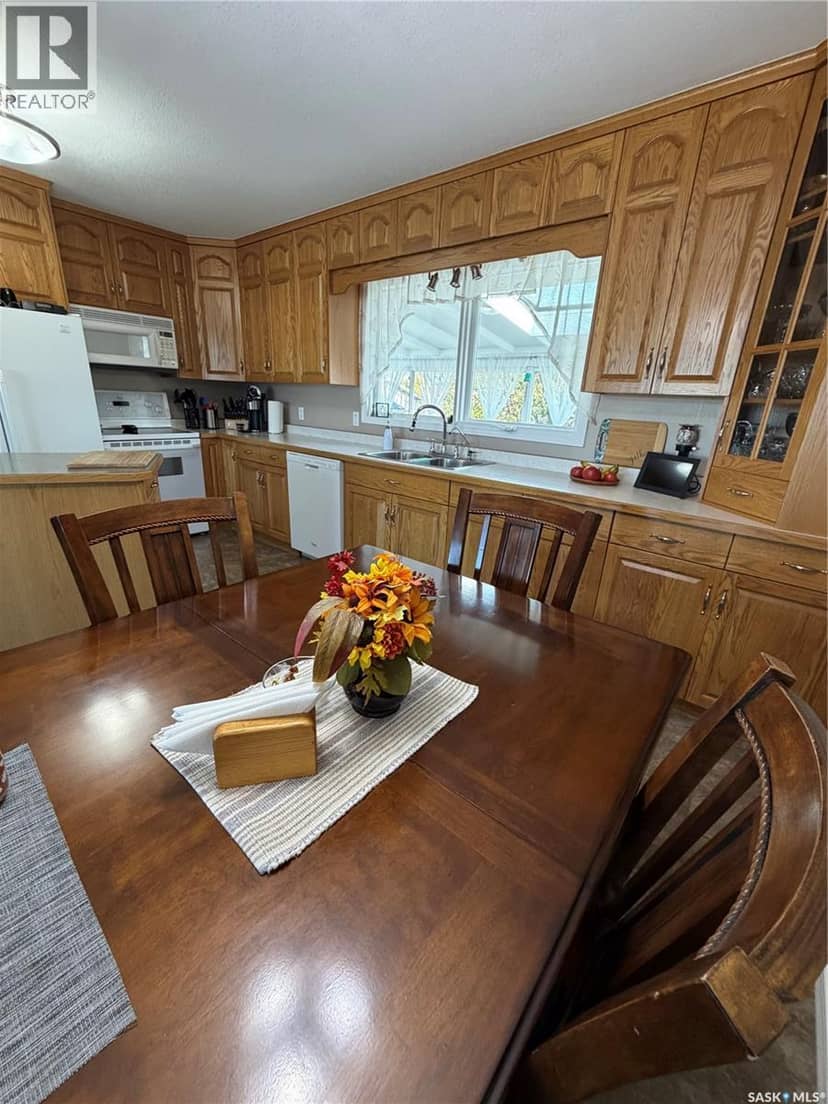 518 Hamjea STREET, Hudson Bay, photo 5