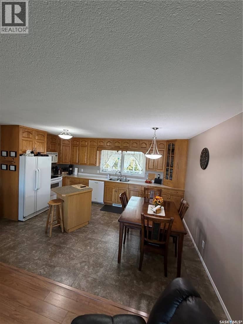 518 Hamjea STREET, Hudson Bay, photo 6