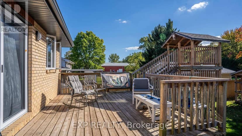 3137 River Street — photo 32 of 40