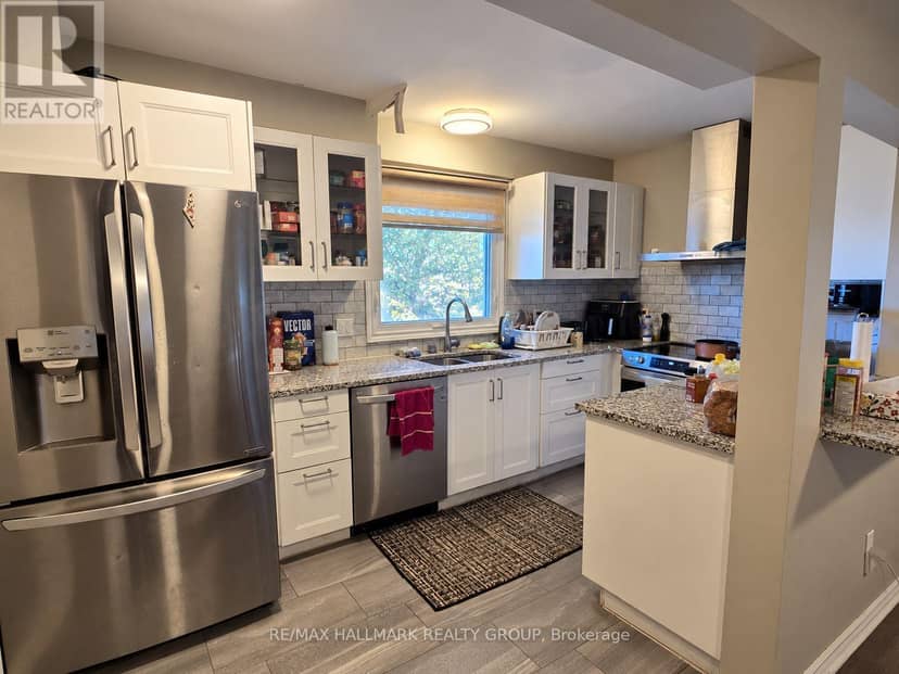 3674 St. Joseph Boulevard, Ottawa, photo 6