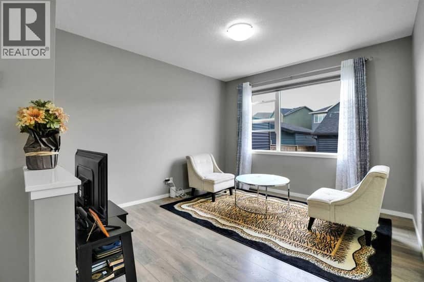 9039 52 Street NE — photo 18 of 40