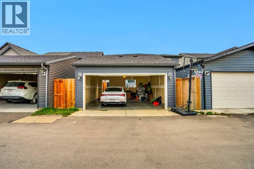 9039 52 Street NE — photo 40 of 40