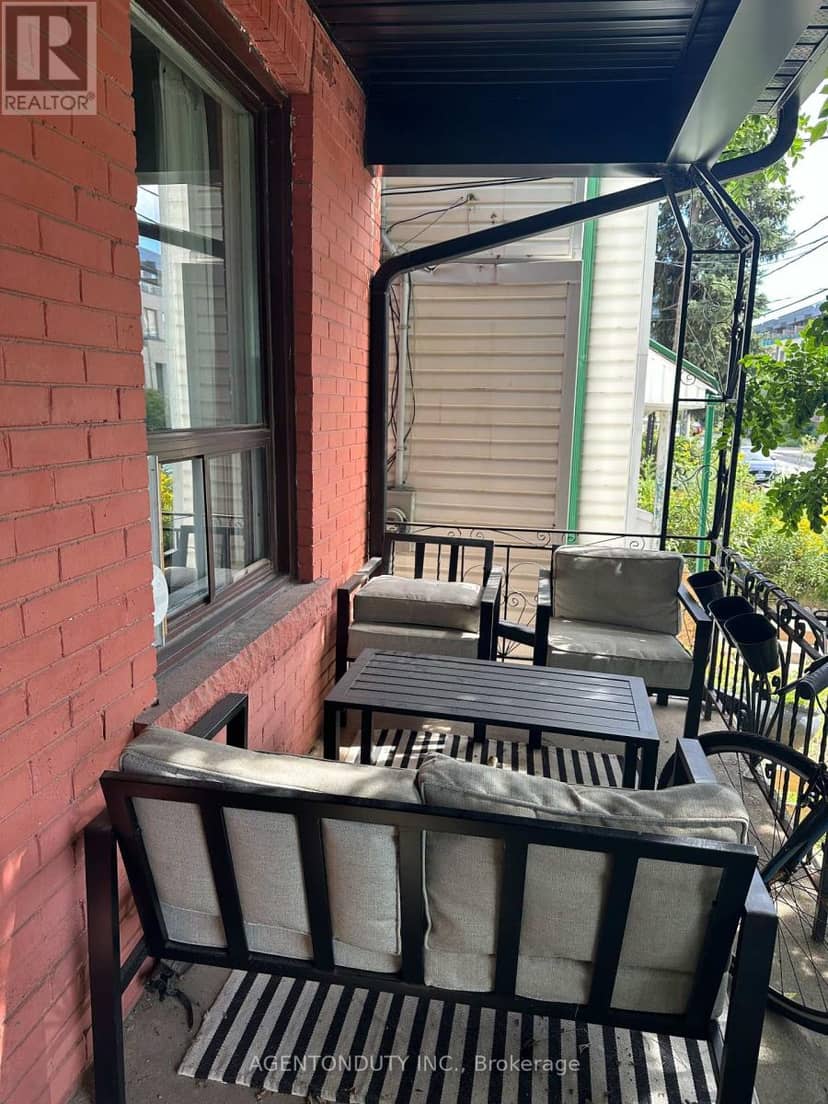 51 Perth Avenue, Toronto, photo 2
