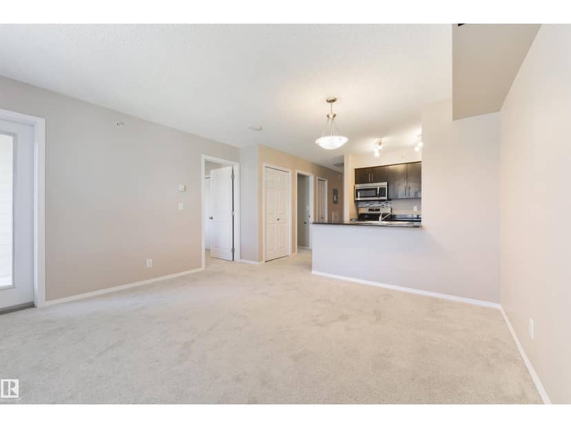 #409 12035 22 AV SW — photo 11 of 40