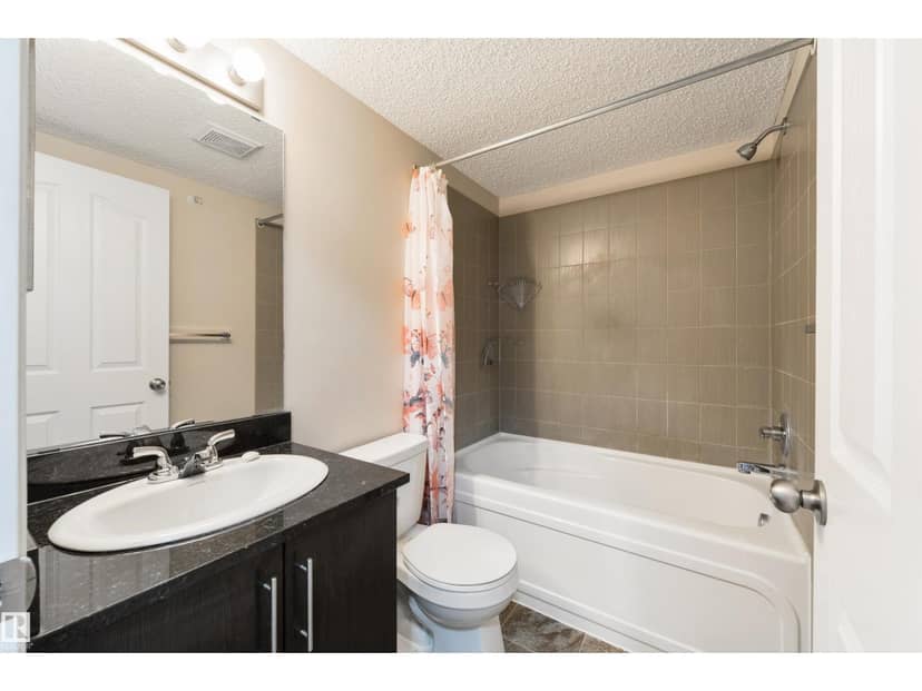#409 12035 22 AV SW — photo 25 of 40