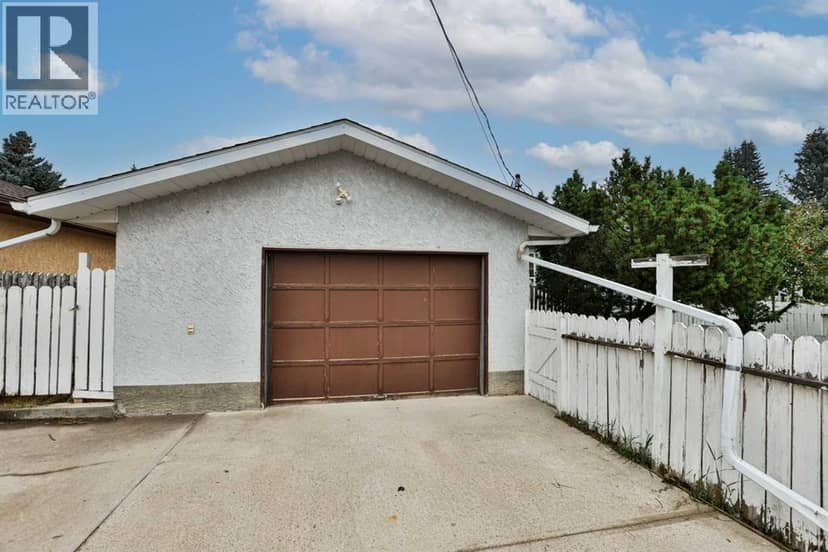 527 2 Street N, Vulcan, photo 7